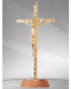 Metal crucifix with base