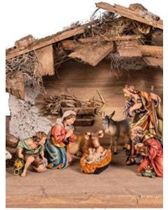 Complet Nativity with stable (14 sculptures) 